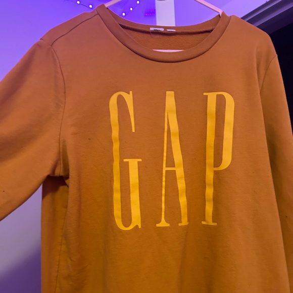 Gap Crewneck - Picture 3 of 3
